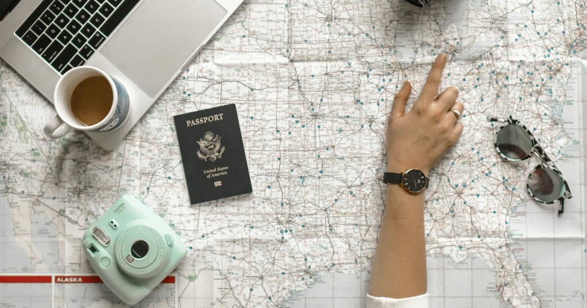 Calendar and map showing trip length planning